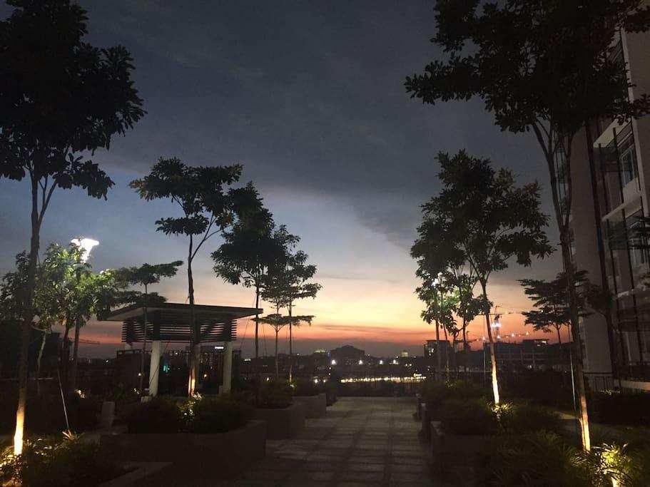 Palm Armada Residence Free Parking And Netflix Putrajaya Exterior photo
