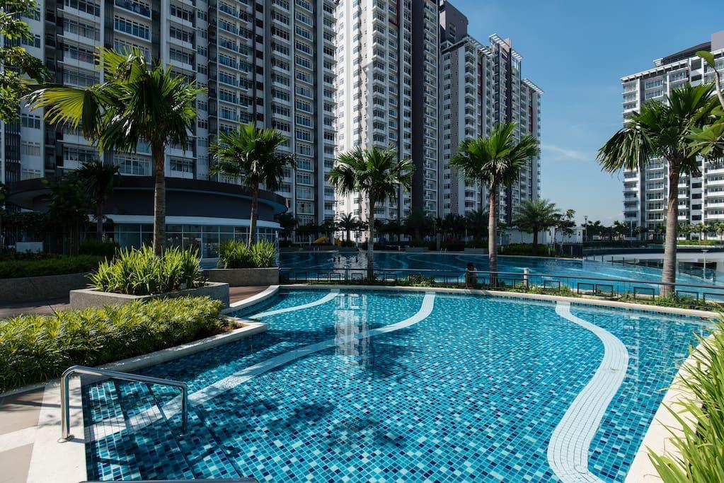 Palm Armada Residence Free Parking And Netflix Putrajaya Exterior photo